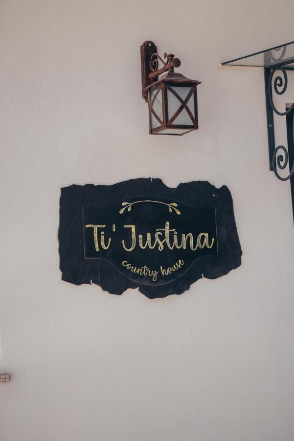 Ti'Justina Country House Rossas Exterior photo
